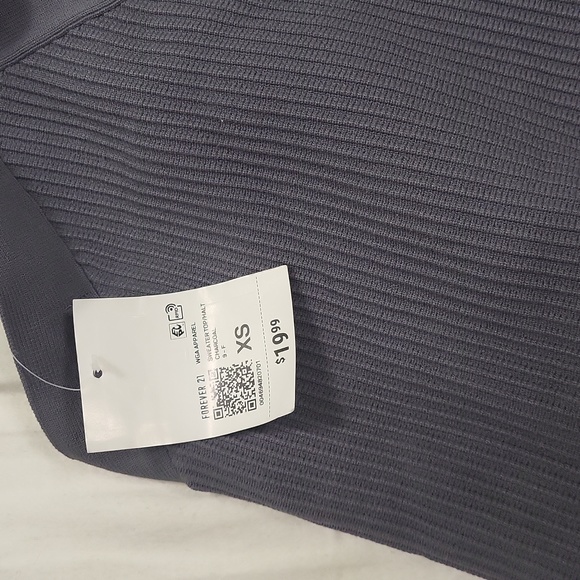 Tanktop - Picture 2 of 4